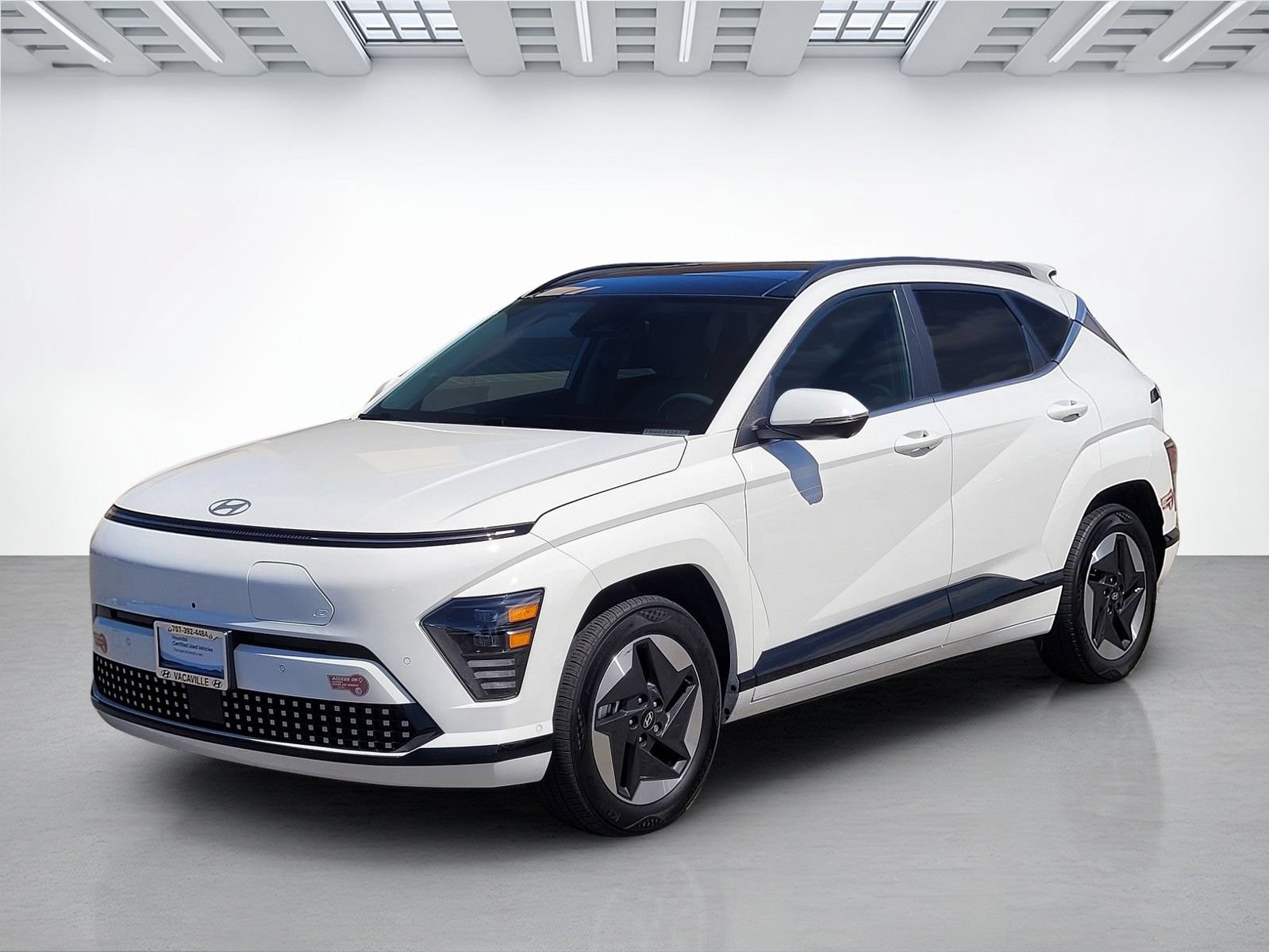 Certified 2024 Hyundai Kona Limited FWD image 8