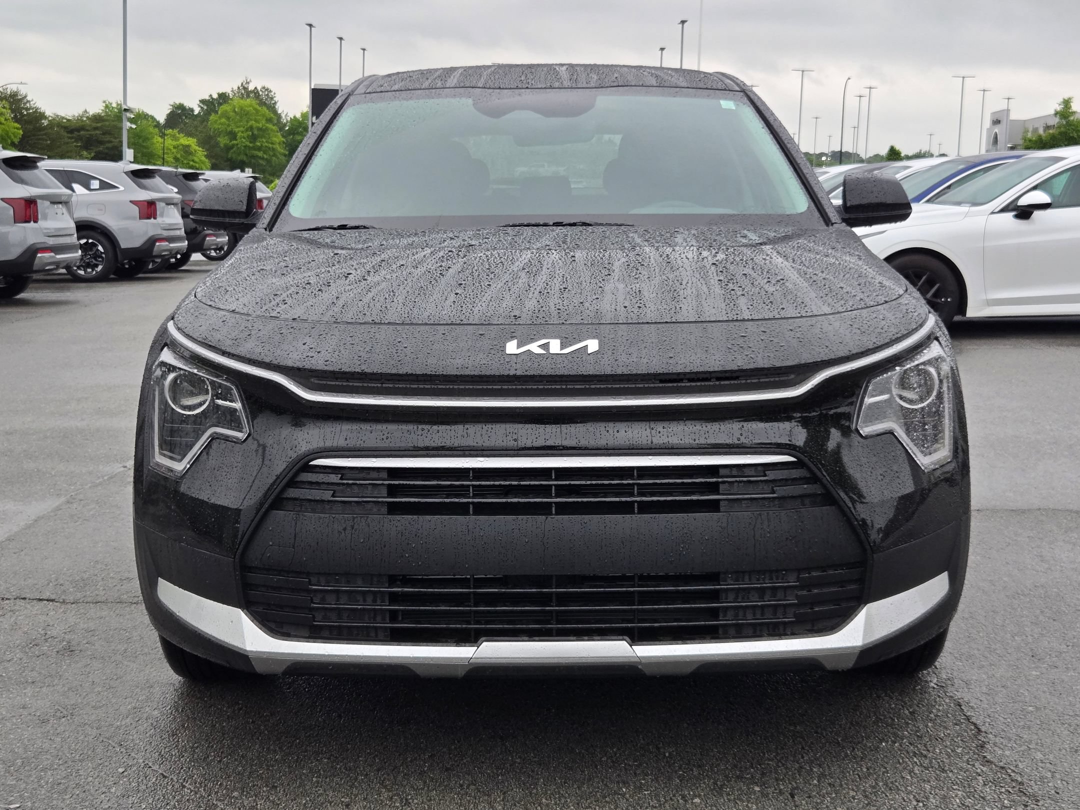 New 2026 Kia Niro LX FWD image 2