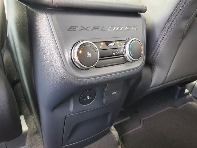 New 2026 Ford Explorer Active w/ Active Comfort Package image 14
