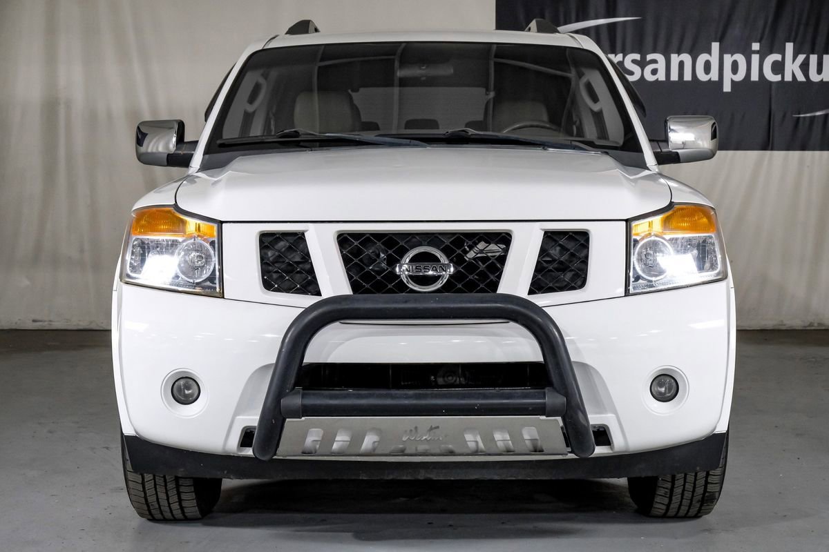Used 2012 Nissan Armada SV image 3