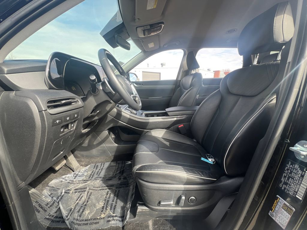 Used 2025 Hyundai Palisade SEL image 25