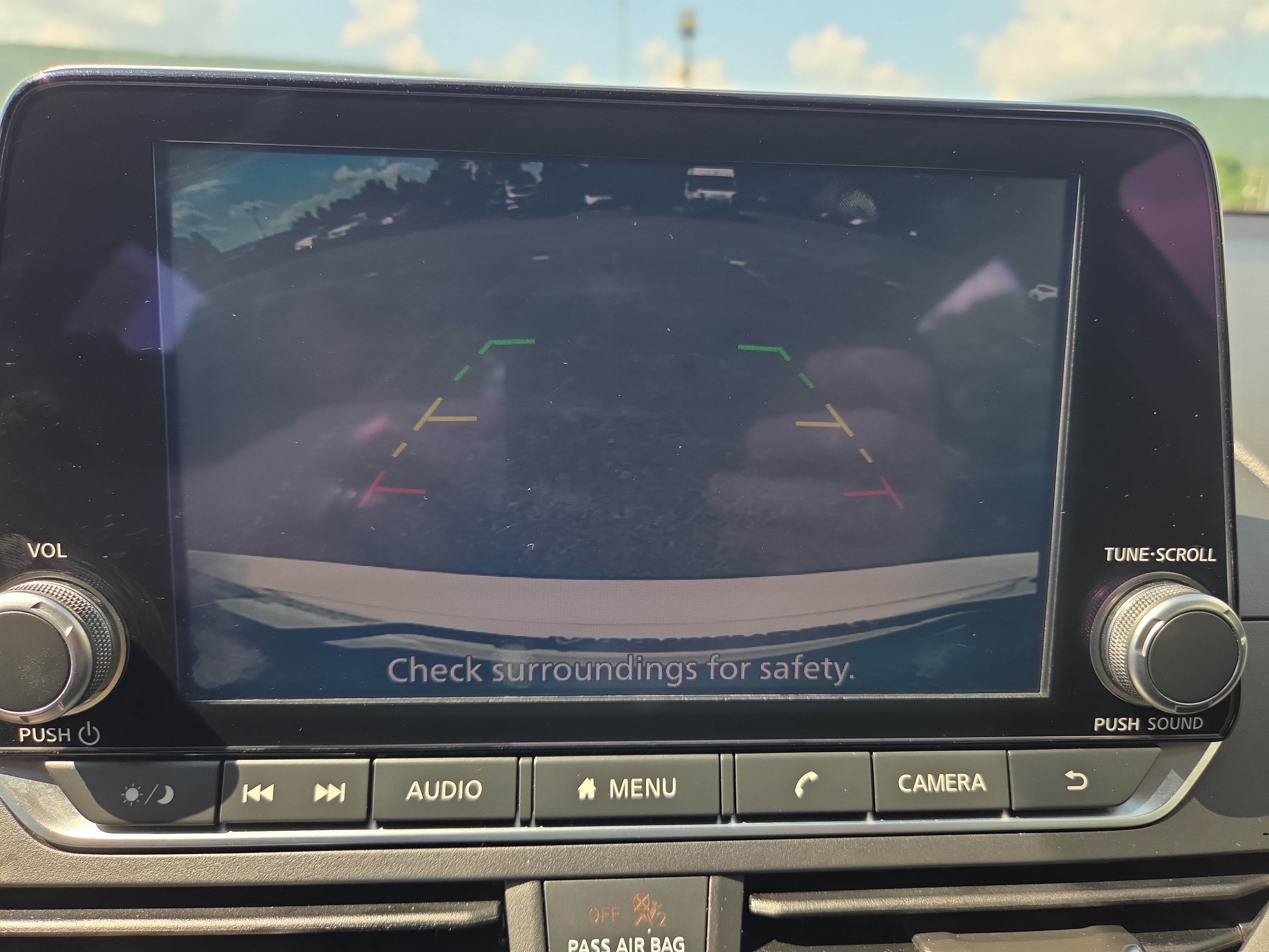 Used 2025 Nissan Altima 2.5 SV FWD image 26