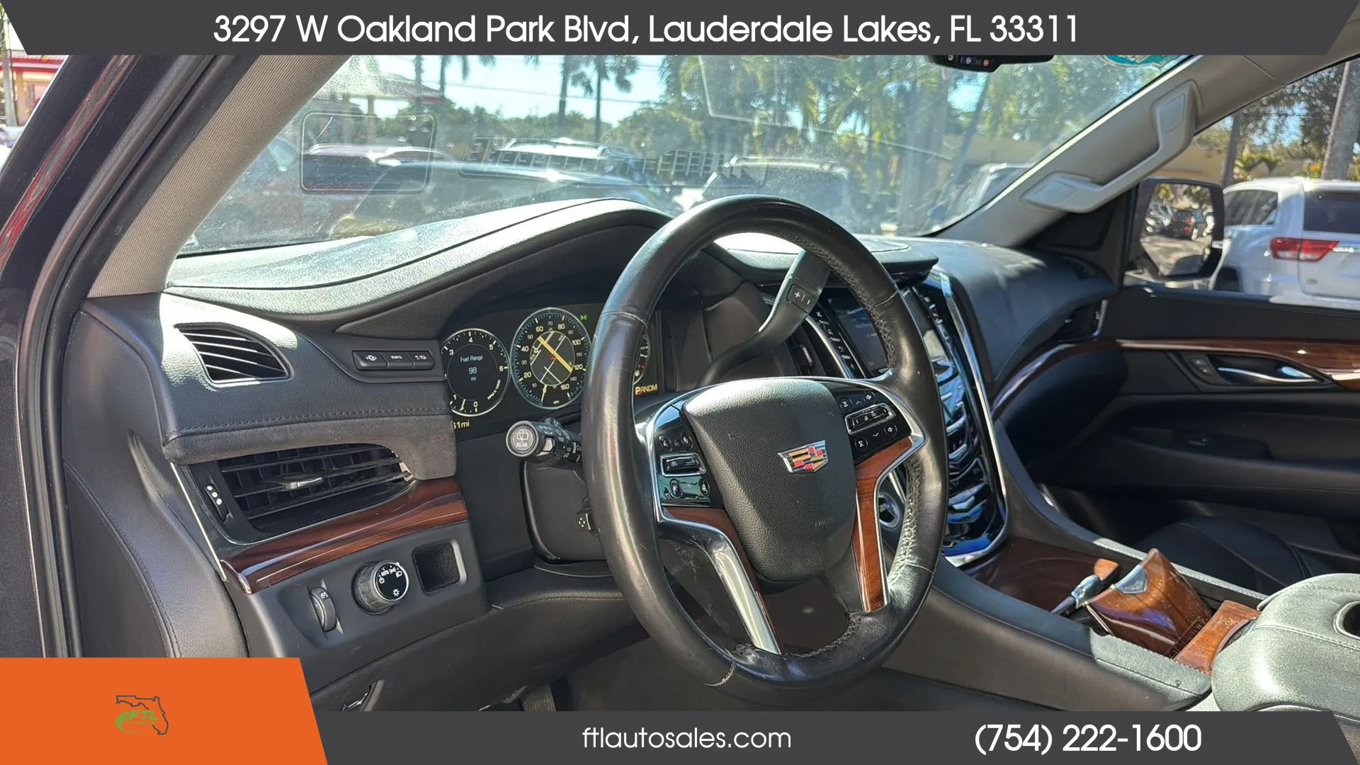 Used 2015 Cadillac Escalade Premium RWD image 63