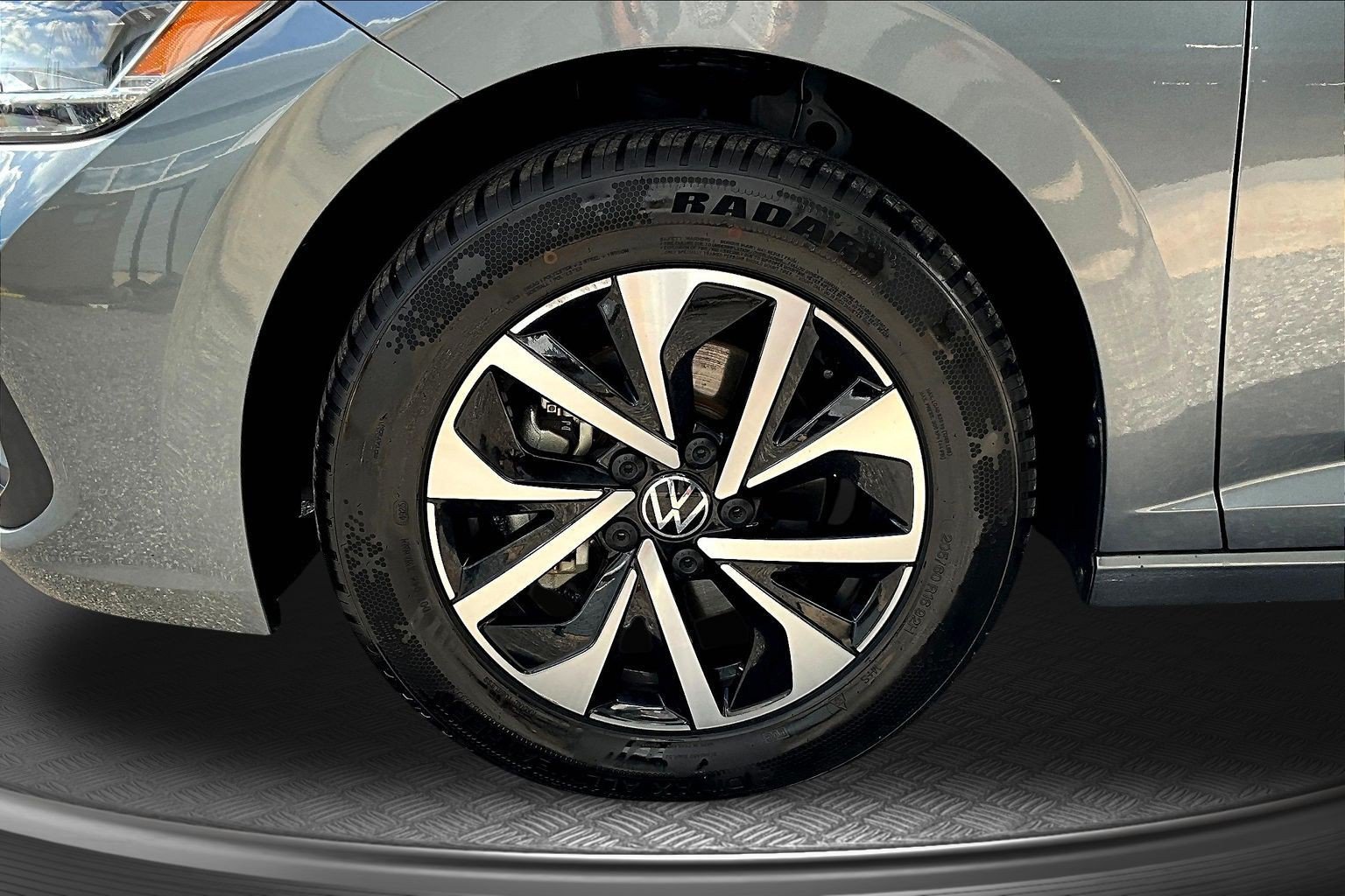 Used 2024 Volkswagen Jetta S FWD image 27