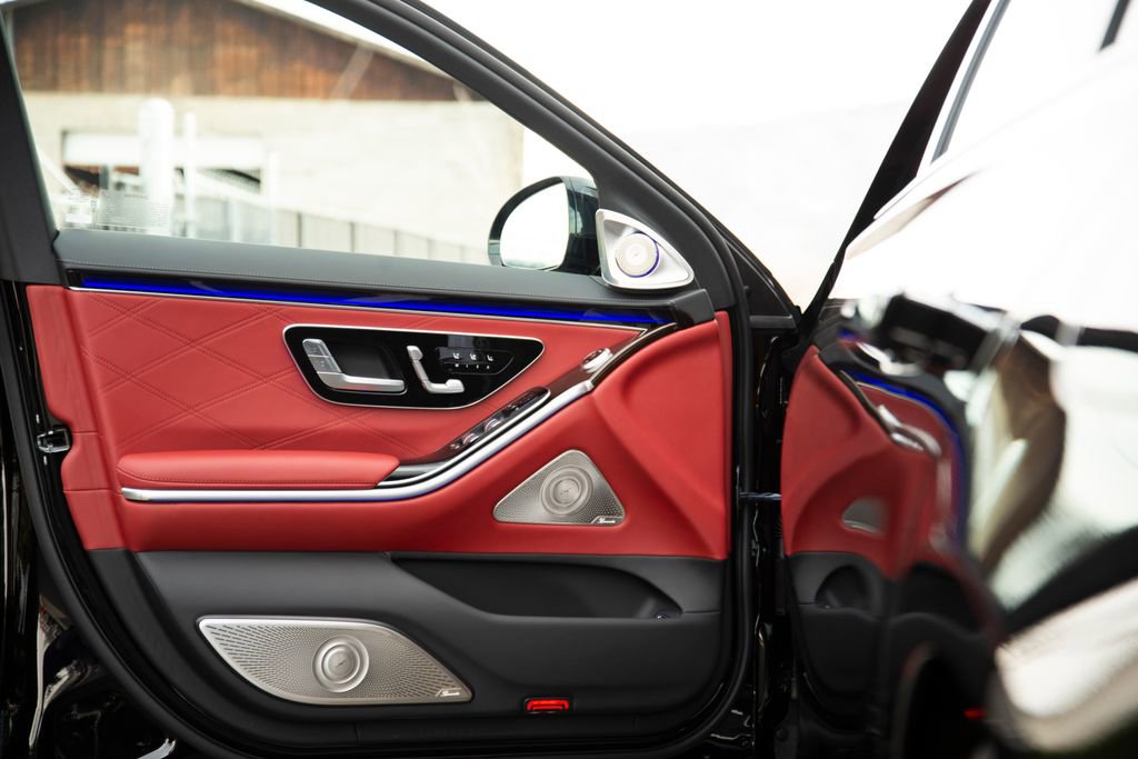 New 2026 Mercedes-Benz S 63 AMG S image 9