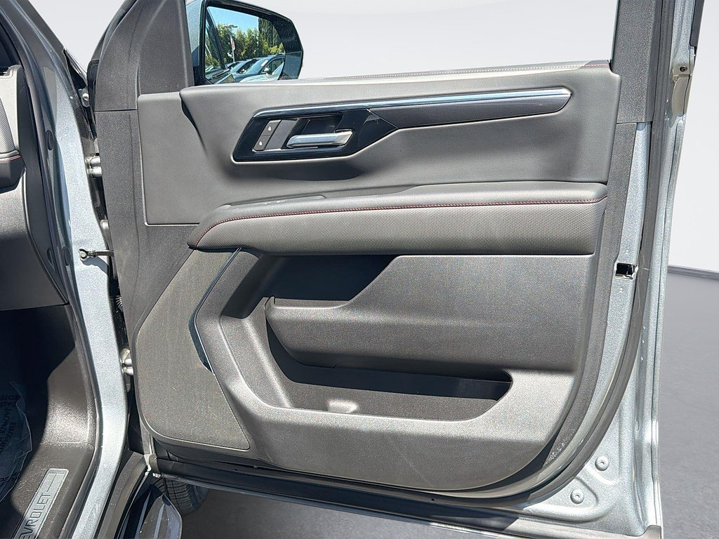 Used 2026 Chevrolet Tahoe RST RWD image 28