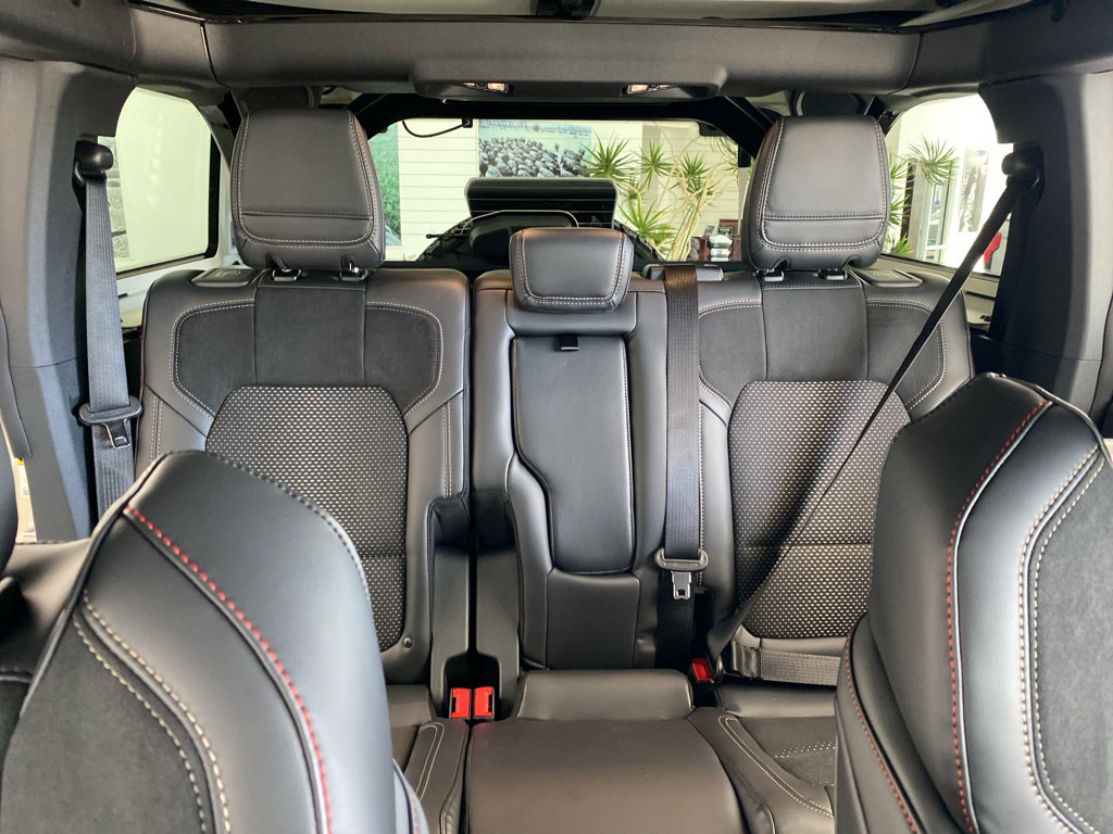 New 2025 Ford Bronco Raptor image 6