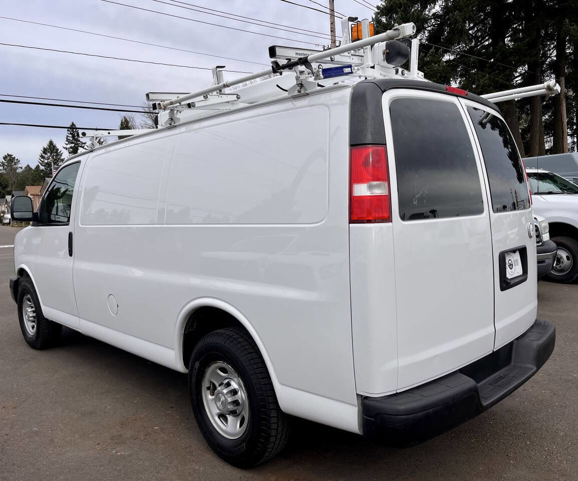 Used 2016 Chevrolet Express 2500 w/ Cold Climate Package image 6