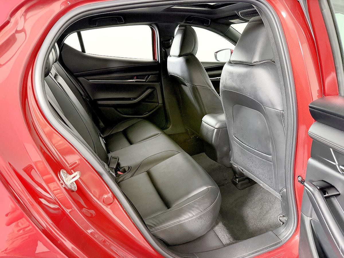 Used 2021 MAZDA MAZDA3 s FWD image 42