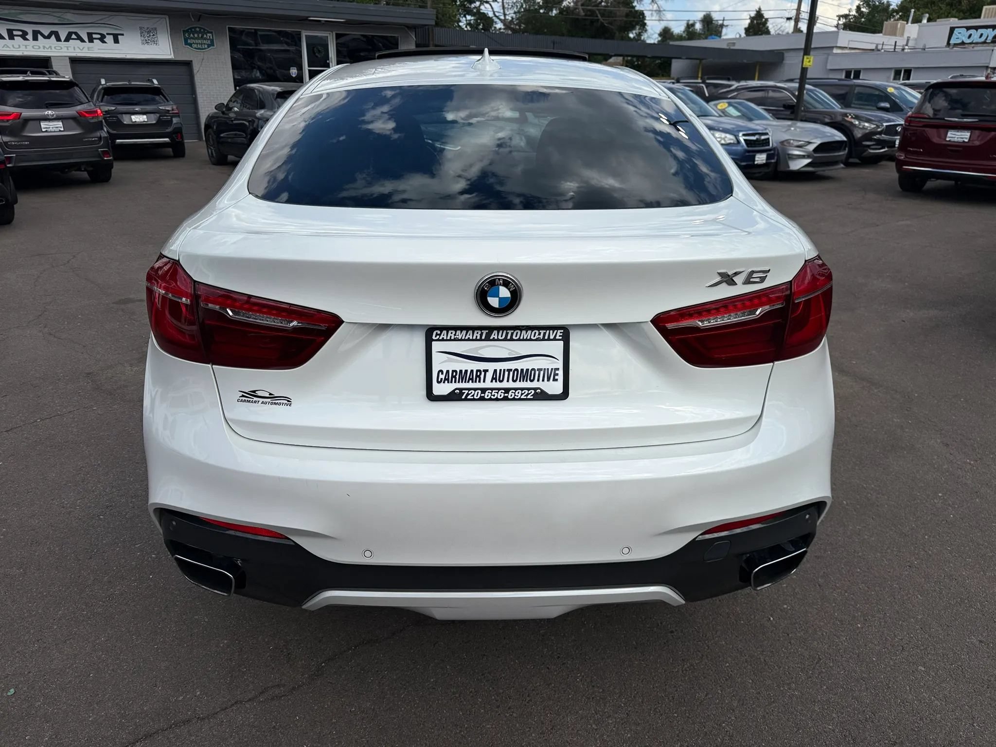 Used 2019 BMW X6 xDrive50i w/ M Sport Package AWD/4WD image 8
