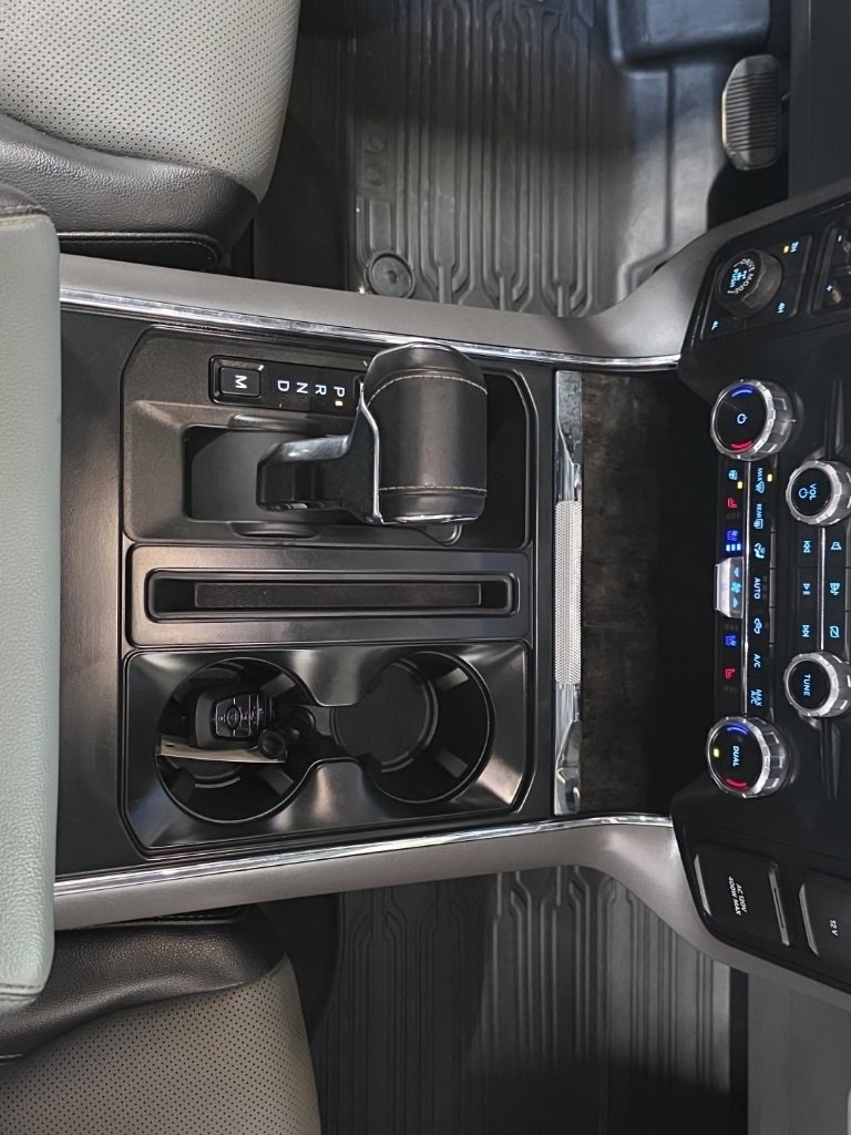 Used 2023 Ford F150 Lariat w/ Trailer Tow Package image 25