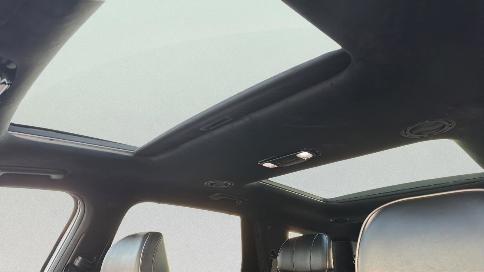 Used 2024 Hyundai Palisade Calligraphy image 4