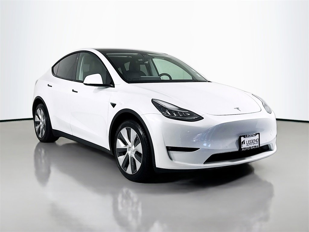 Used 2021 Tesla Model Y Long Range image 3