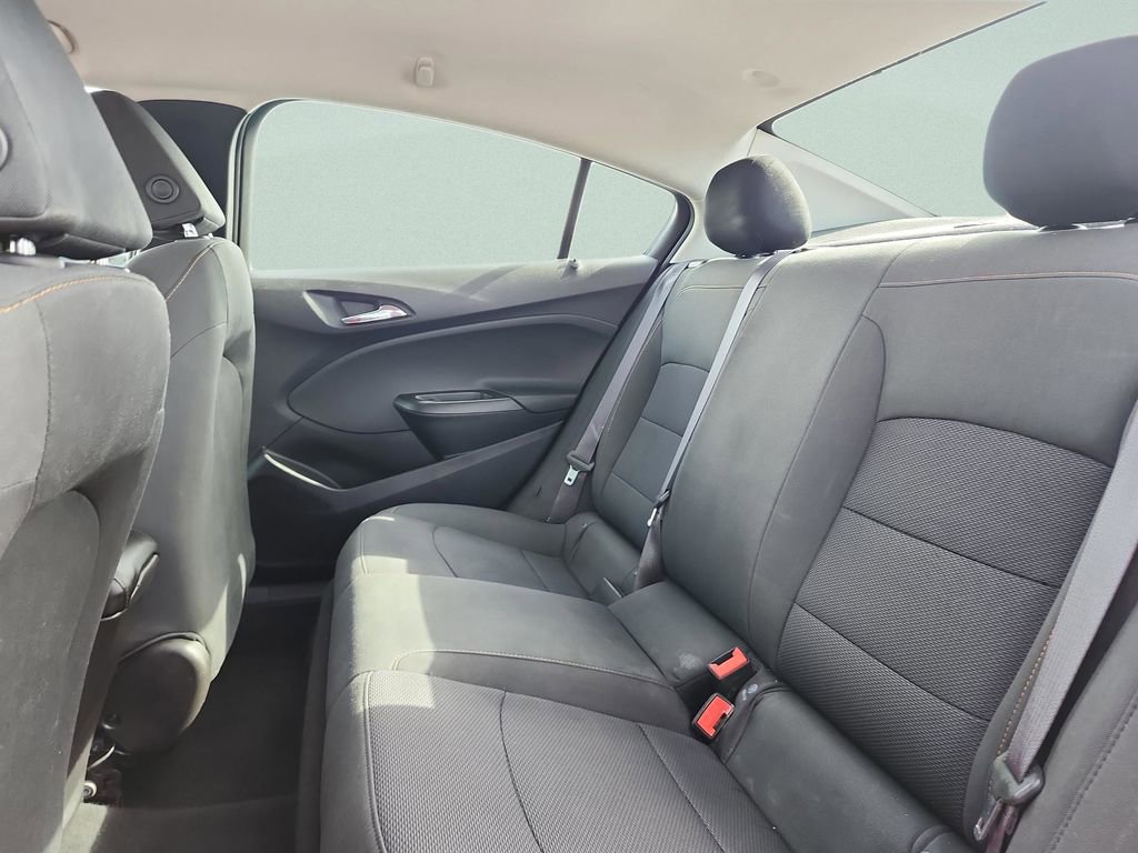 Used 2017 Chevrolet Cruze LS image 20