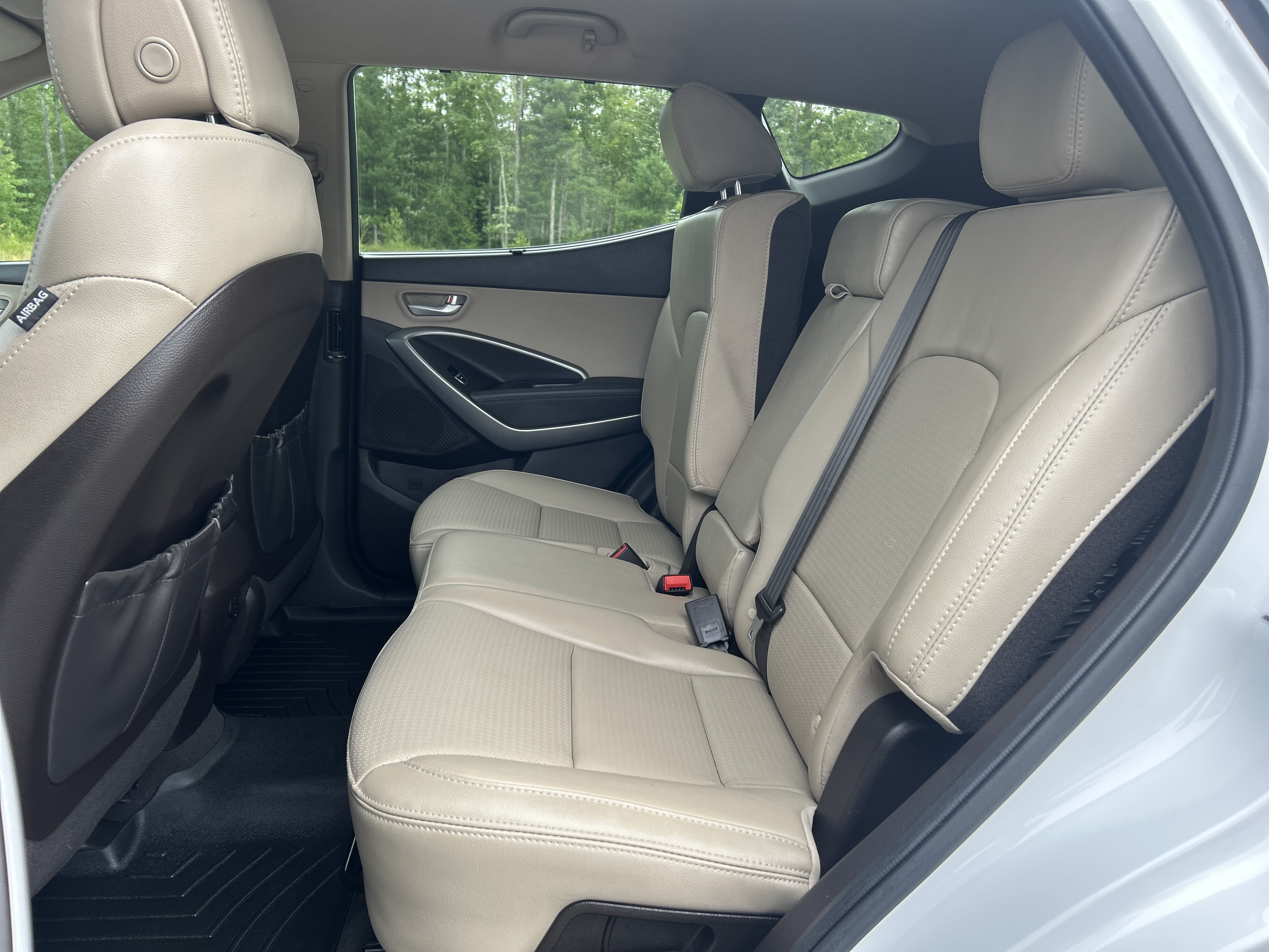 Used 2016 Hyundai Santa Fe Sport 2.0T AWD/4WD image 16