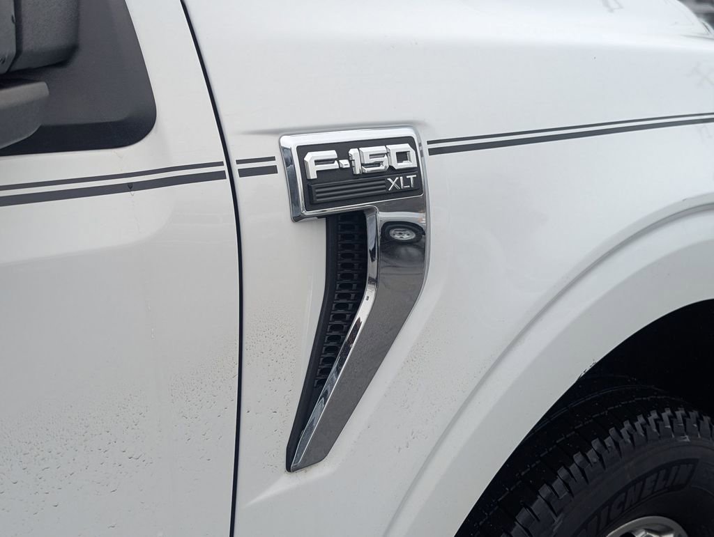 Used 2022 Ford F150 XLT w/ Equipment Group 302A High AWD/4WD image 25
