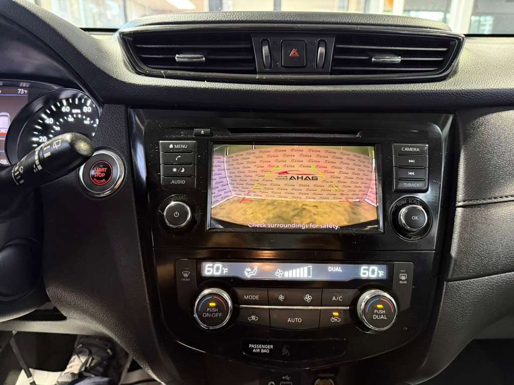 Used 2018 Nissan Rogue SV image 27