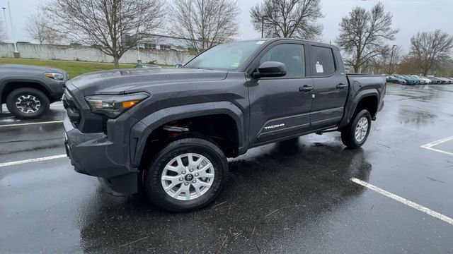 New 2026 Toyota Tacoma SR5 AWD/4WD image 4
