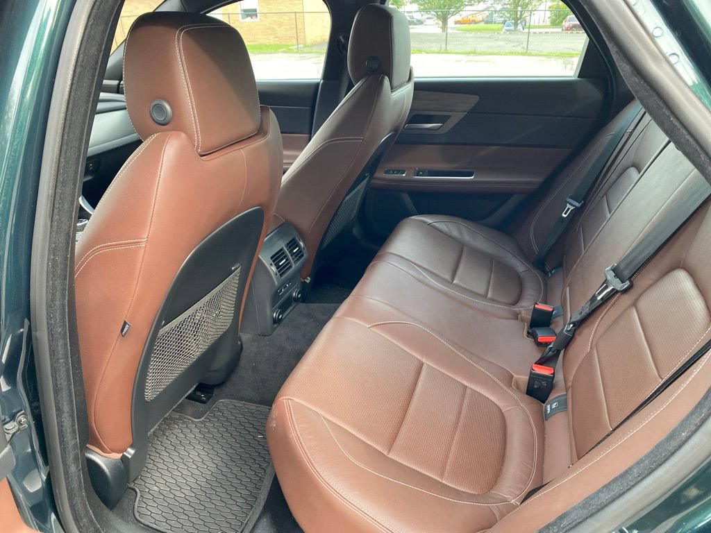 Used 2017 Jaguar XF S AWD/4WD image 10