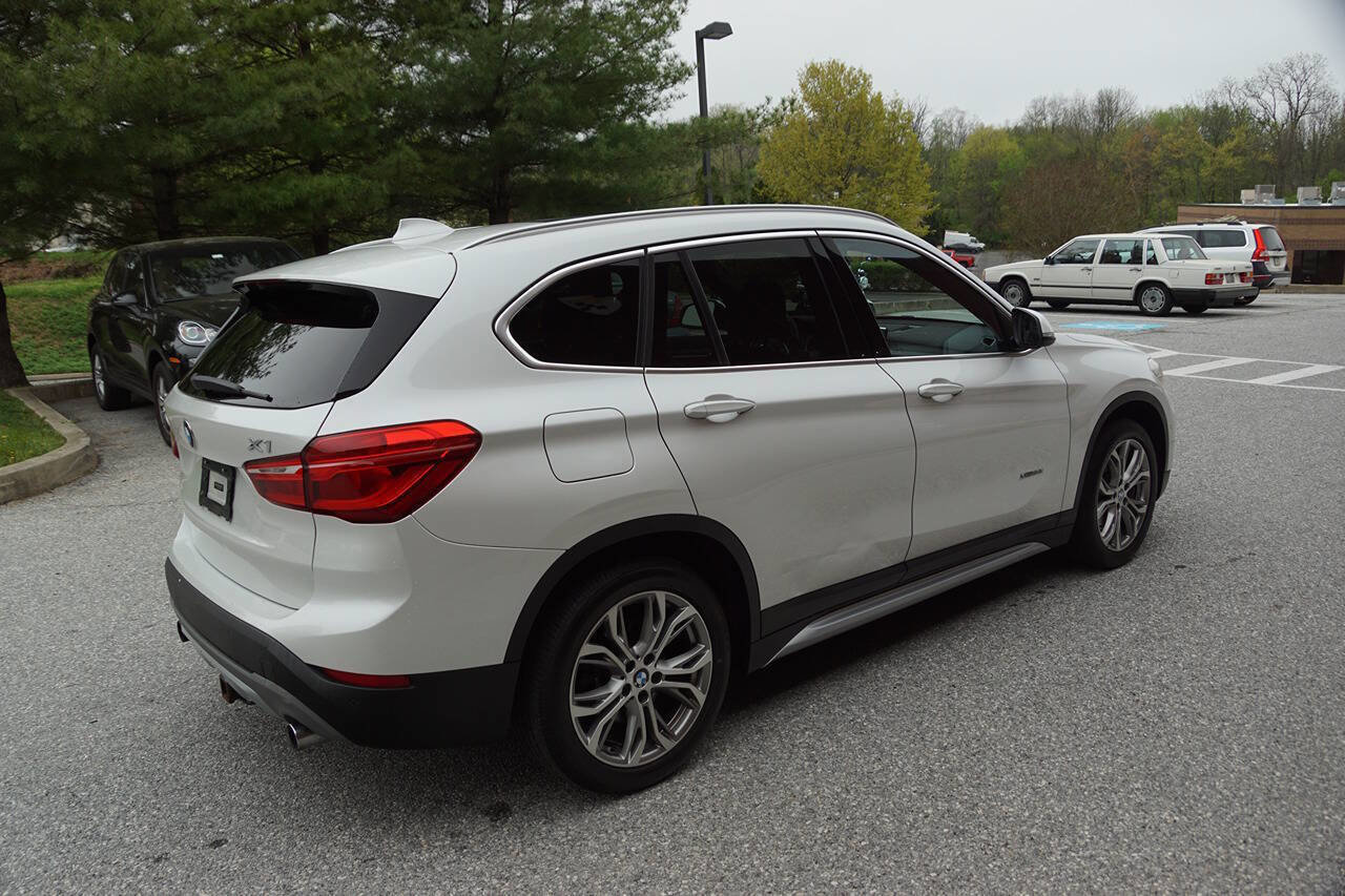 Used 2017 BMW X1 xDrive28i image 9