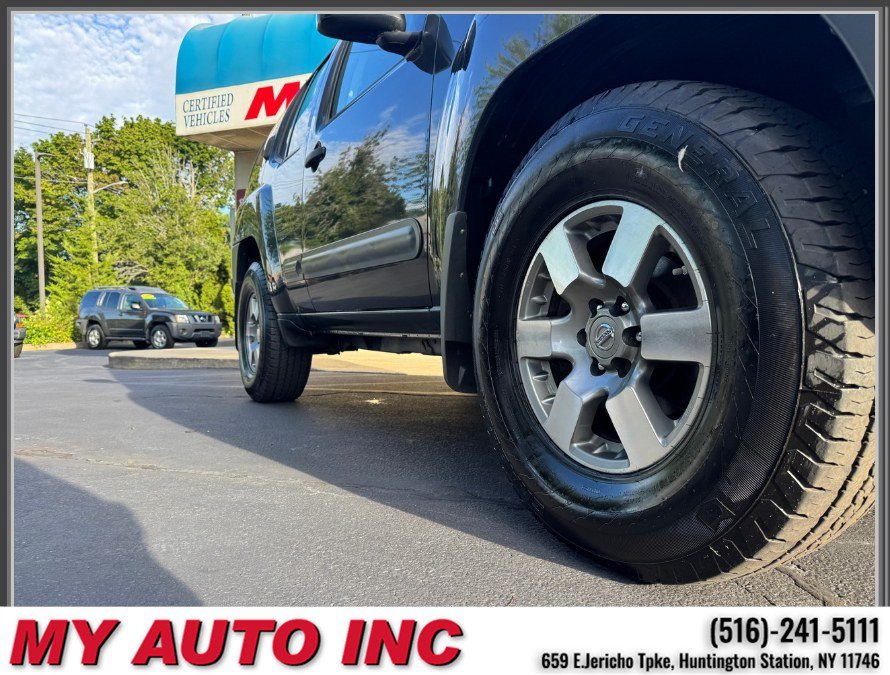 Used 2012 Nissan Xterra PRO-4X w/ Pro-4x Leather Pkg AWD/4WD image 9