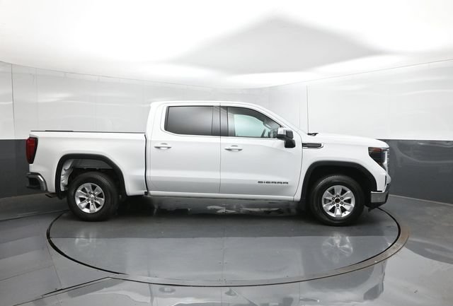 Used 2024 GMC Sierra 1500 SLE RWD image 15