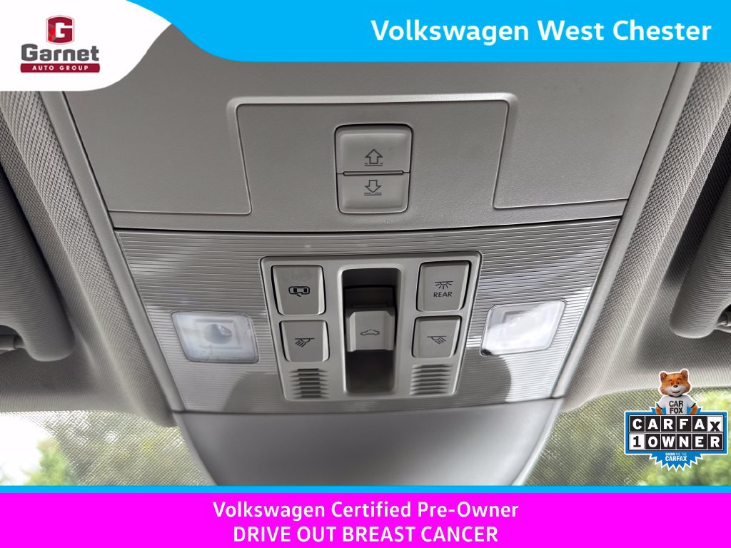 Used 2023 Volkswagen Taos SE w/ Panoramic Sunroof Package AWD/4WD image 26