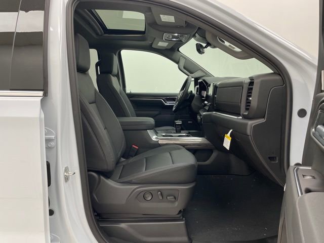 New 2026 Chevrolet Silverado 1500 LTZ image 18