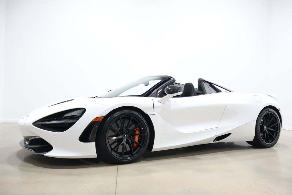Used 2020 McLaren 720S Spider image 4