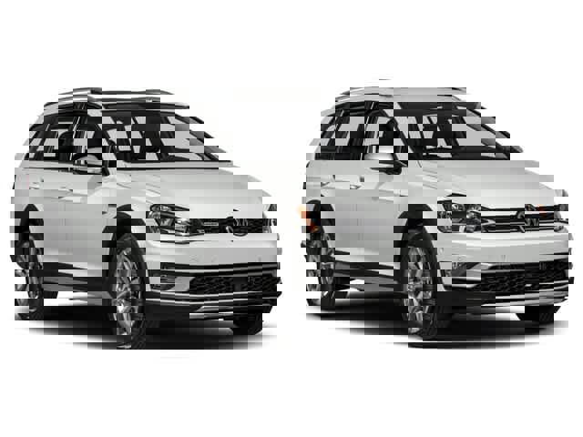 Used 2017 Volkswagen Golf Alltrack S image 6