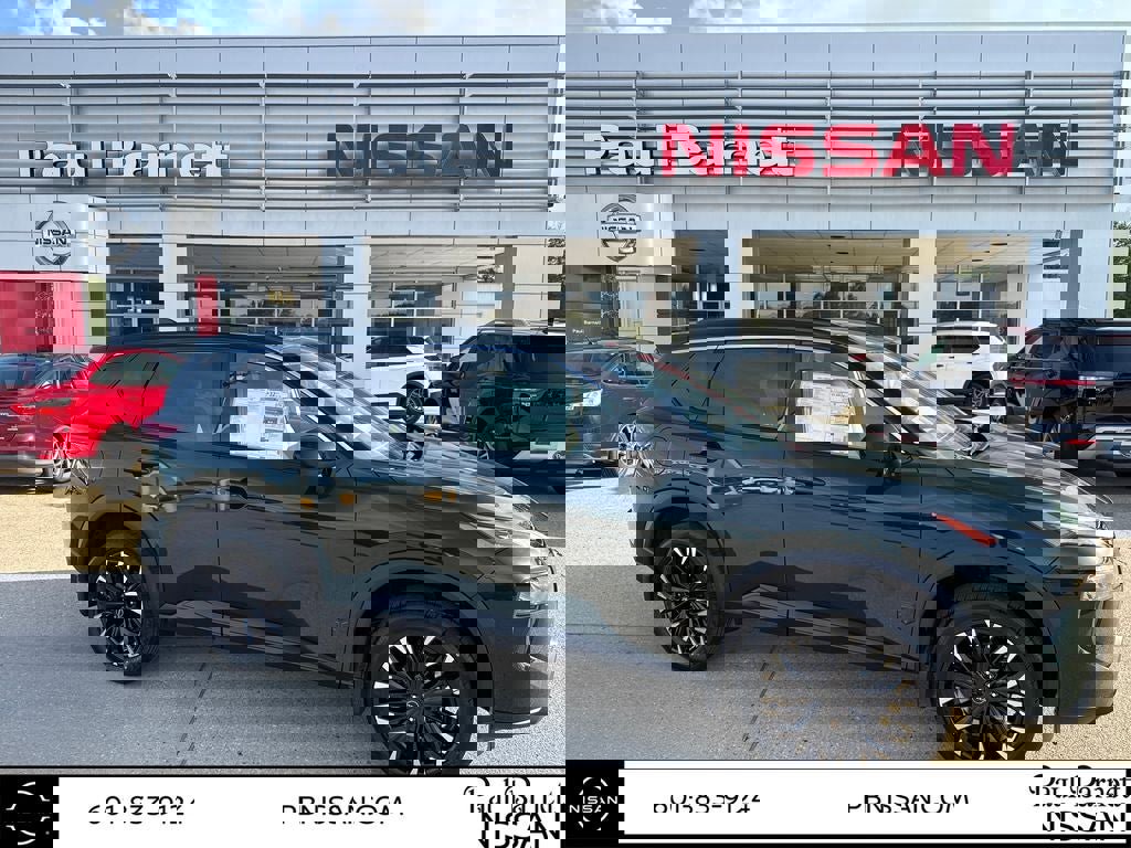 New 2026 Nissan Rogue Dark Armor image 8