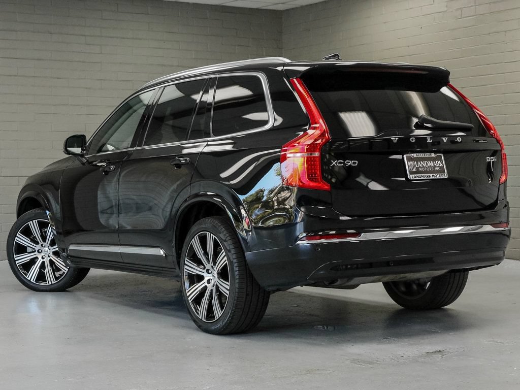 Used 2024 Volvo XC90 B5 Plus AWD/4WD image 37