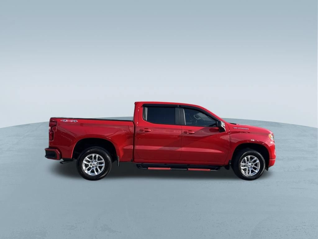 Used 2023 Chevrolet Silverado 1500 RST AWD/4WD image 9