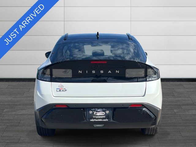 Used 2026 Nissan Leaf Platinum+ w/ Cargo Package (Platinum+) FWD image 4