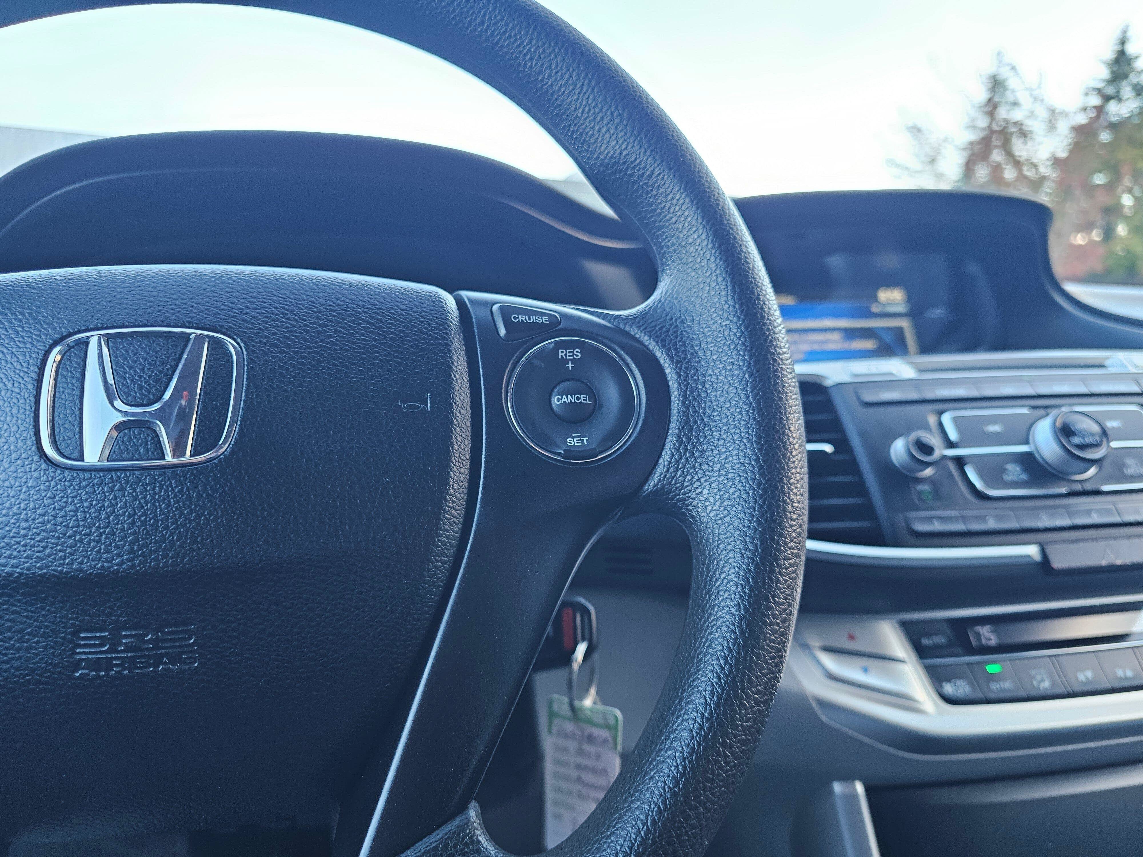 Used 2015 Honda Accord LX image 33