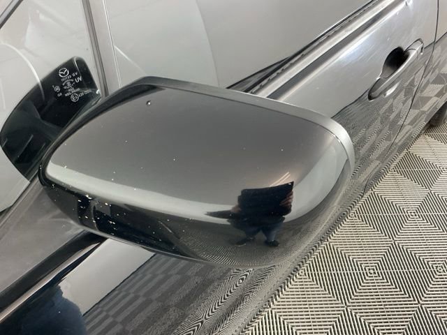 Used 2012 MAZDA MAZDA5 Sport image 9