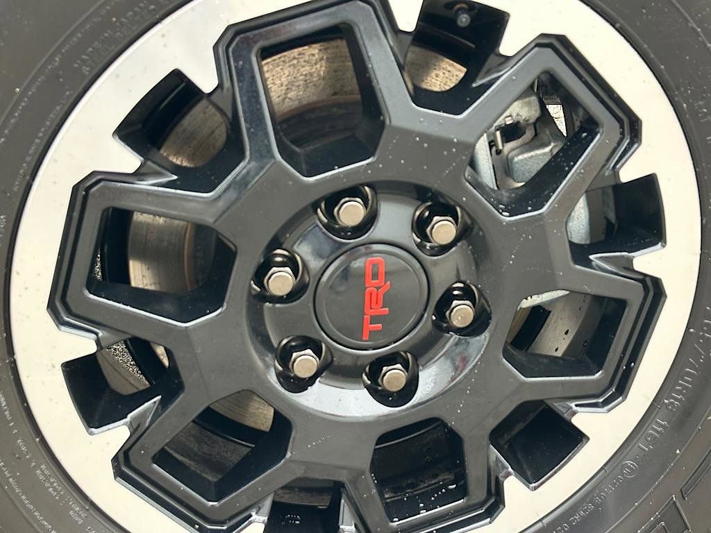 Certified 2026 Toyota 4Runner TRD Sport Premium AWD/4WD image 32