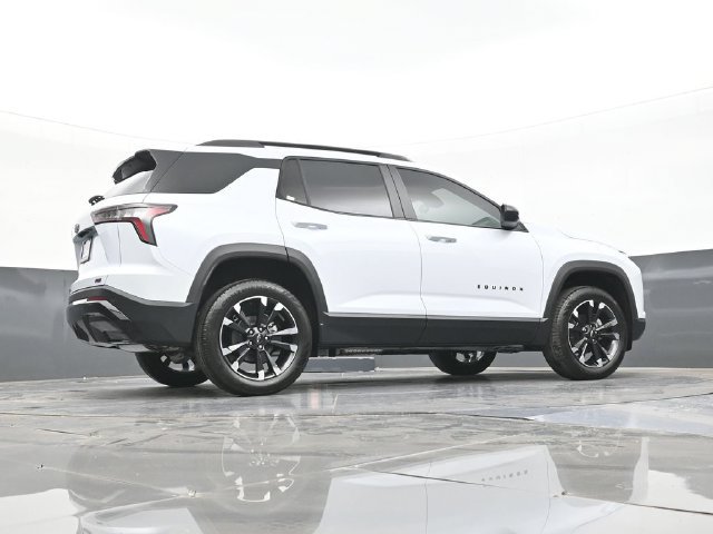 New 2027 Chevrolet Equinox RS AWD/4WD image 43