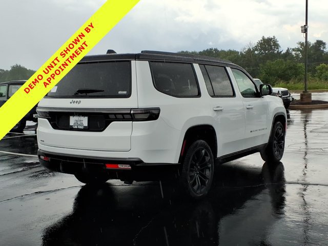 New 2026 Jeep Grand Wagoneer Summit w/ Premium Group III AWD/4WD image 17