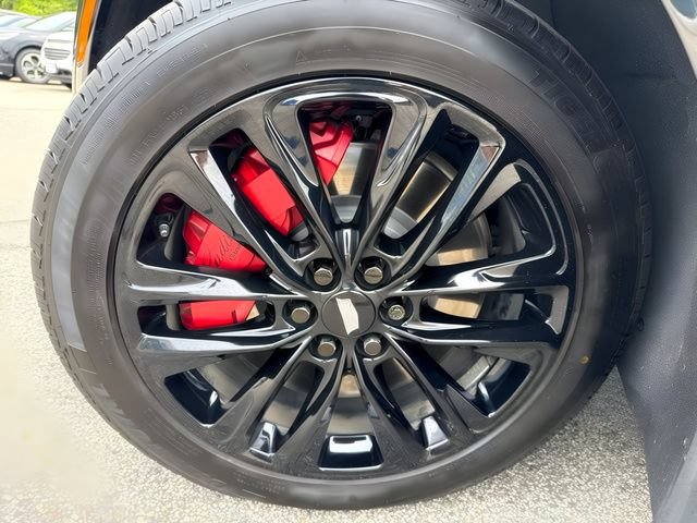 Used 2022 Cadillac XT5 Sportv w/ LPO, ONYX Package AWD/4WD image 14
