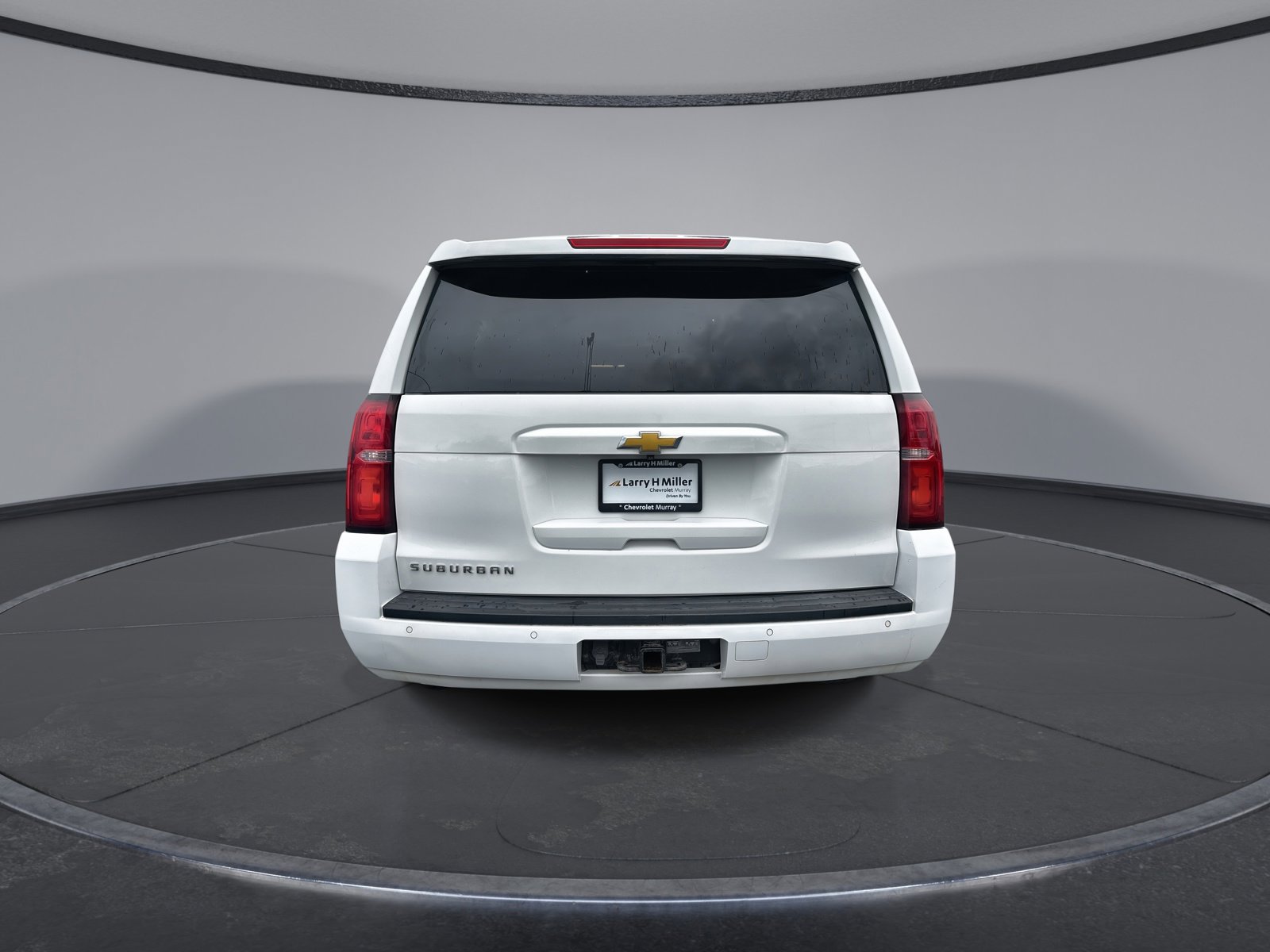Used 2015 Chevrolet Suburban LT image 12