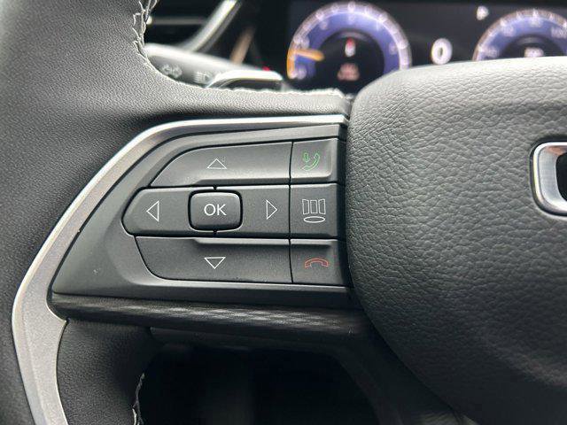 New 2025 Jeep Grand Cherokee L Laredo image 22