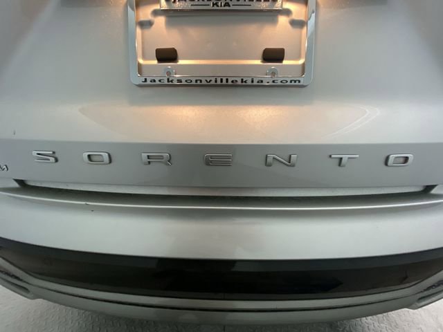 Used 2022 Kia Sorento S FWD image 27