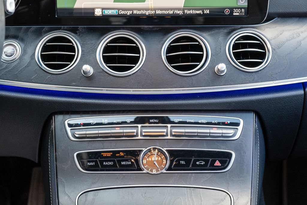 Used 2019 Mercedes-Benz E 300 image 20