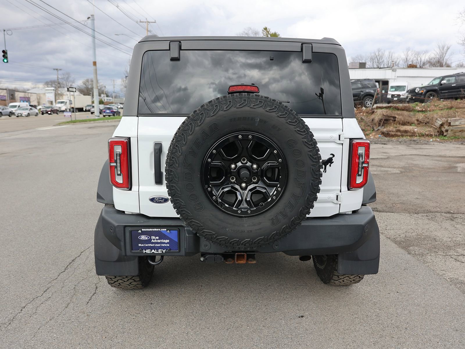 Used 2022 Ford Bronco Wildtrak image 6