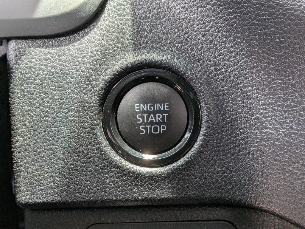 Used 2026 Toyota Tundra SR5 w/ SR5 Convenience Package RWD image 18
