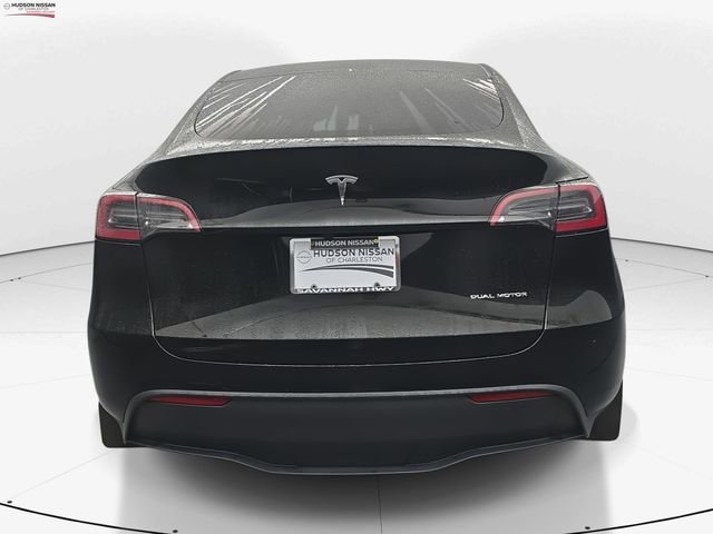 Used 2025 Tesla Model Y Long Range image 8