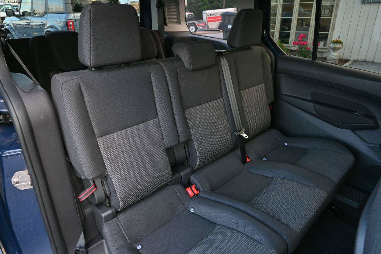 Used 2018 Ford Transit Connect XL FWD image 38