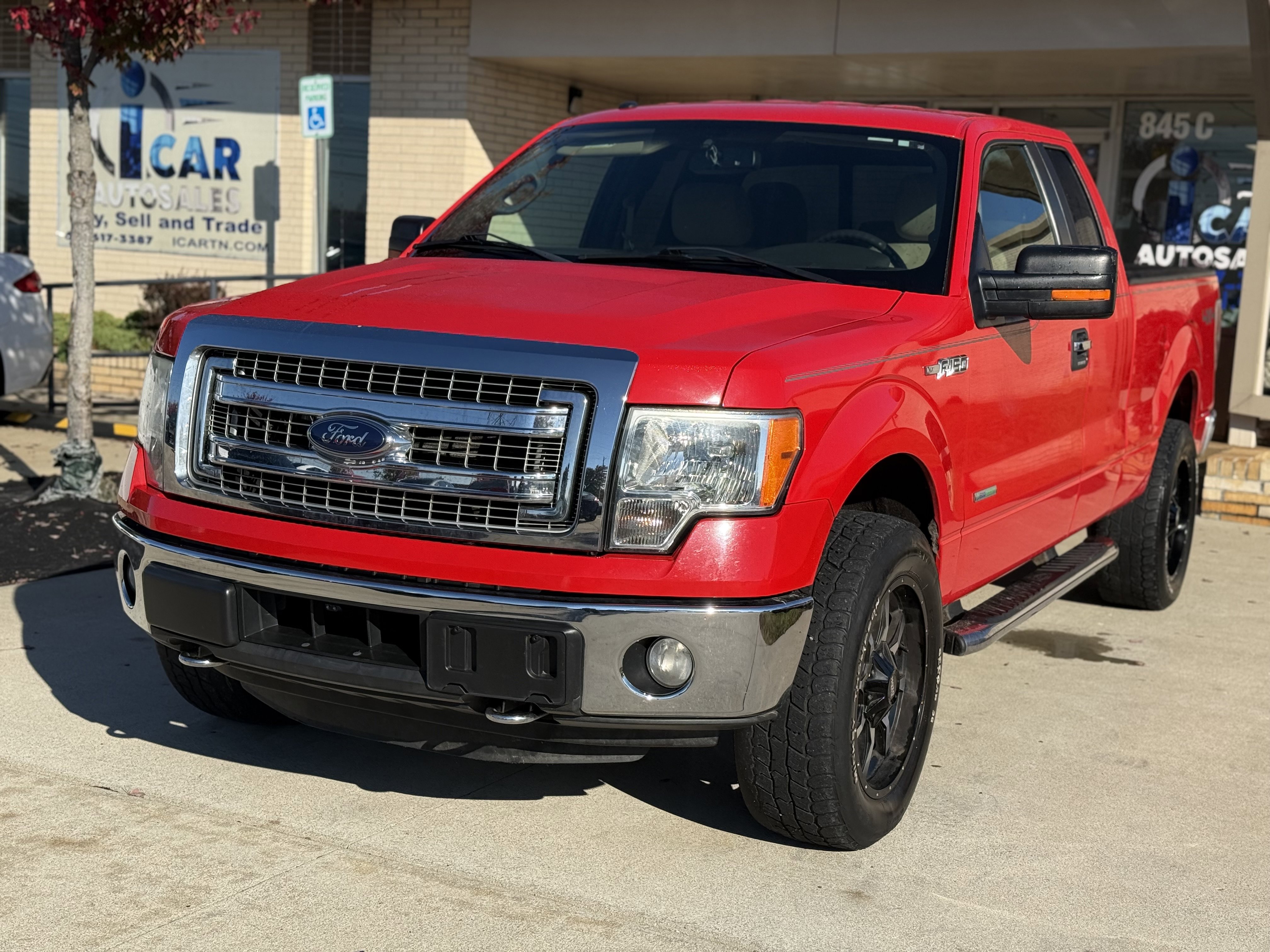 Used 2014 Ford F150 XLT w/ Equipment Group 302A Luxury