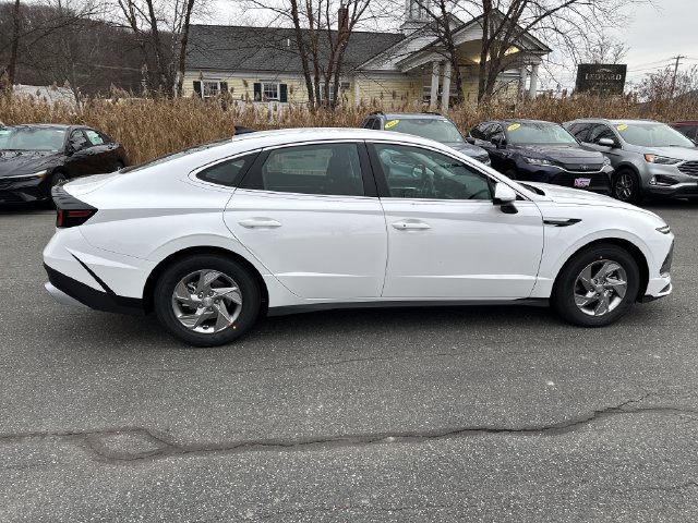 New 2026 Hyundai Sonata SE FWD image 6